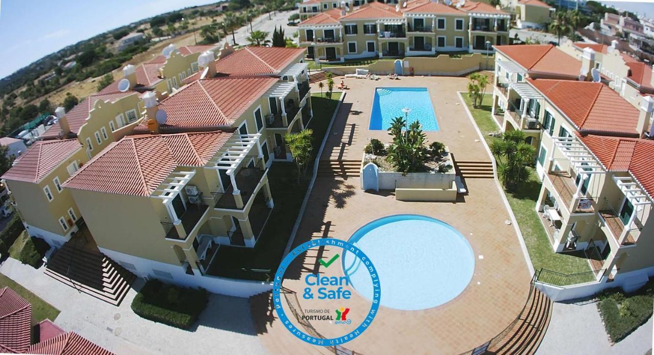 Apartamento T1 Com Vista Mar Perto Da Praia N.ª Sra. Da Rocha Porches  Exteriér fotografie